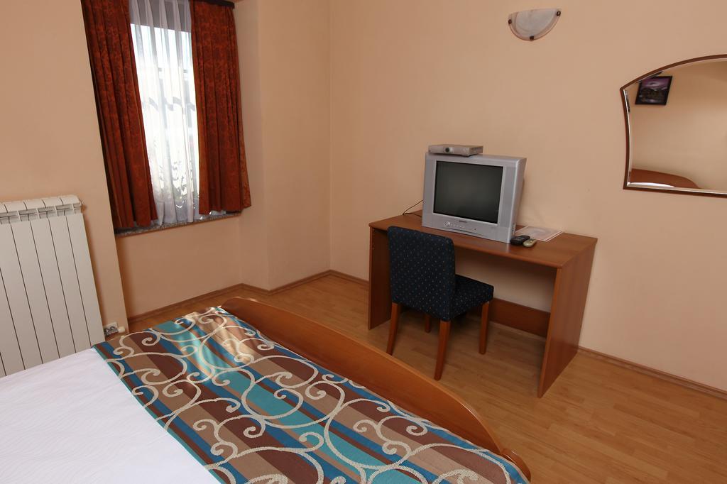 Bed And Breakfast Malovec Divača Exterior foto