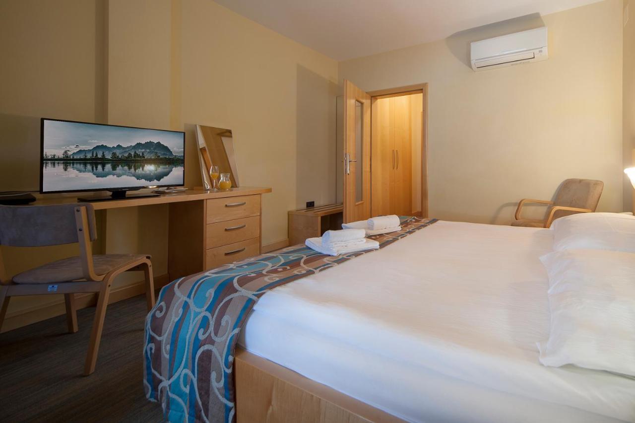 Bed And Breakfast Malovec Divača Exterior foto